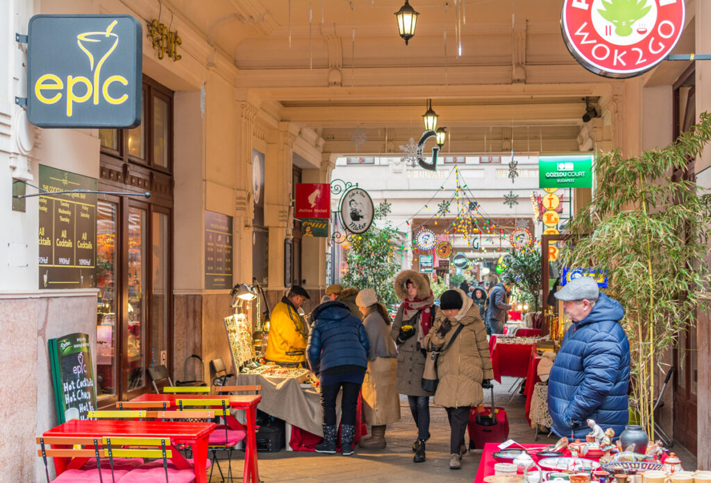 Gozsdu Court: A marketplace and more