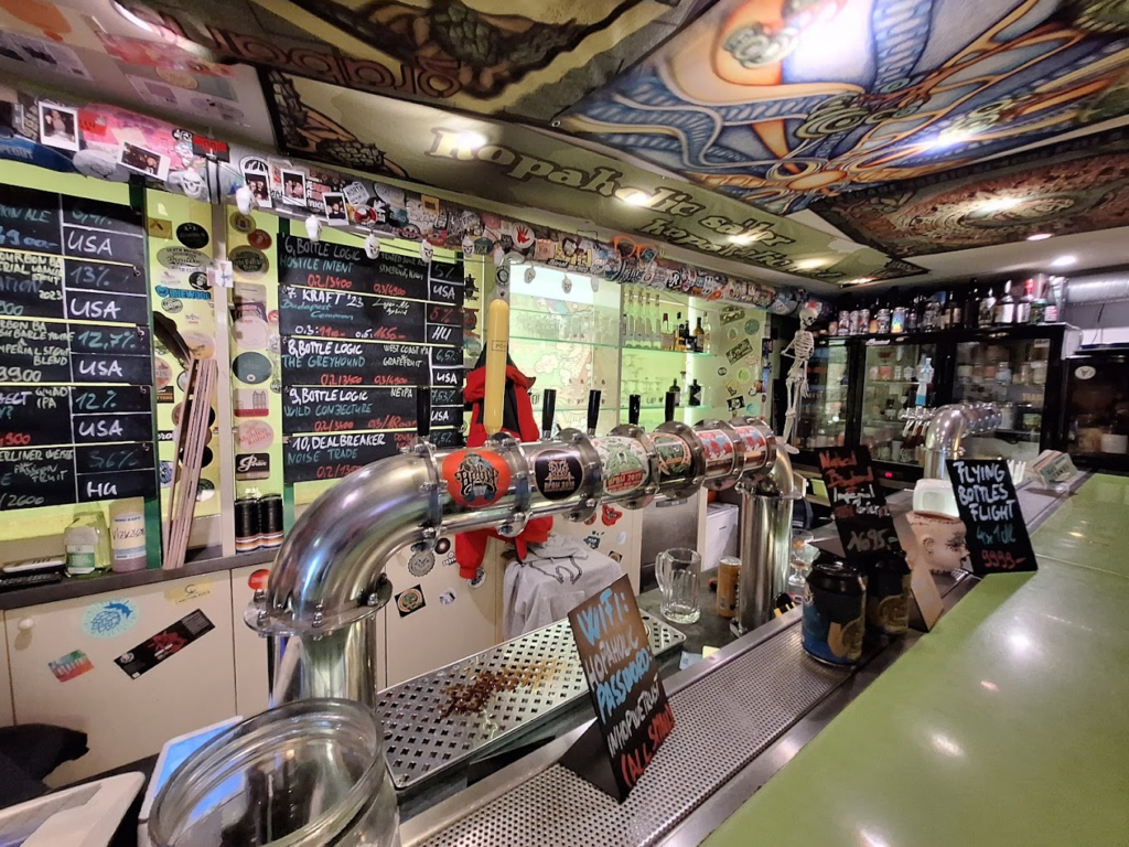 Hopaholic - In Hop We Trust